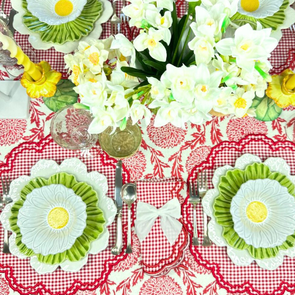 Catherine Tablecloth – Red & White