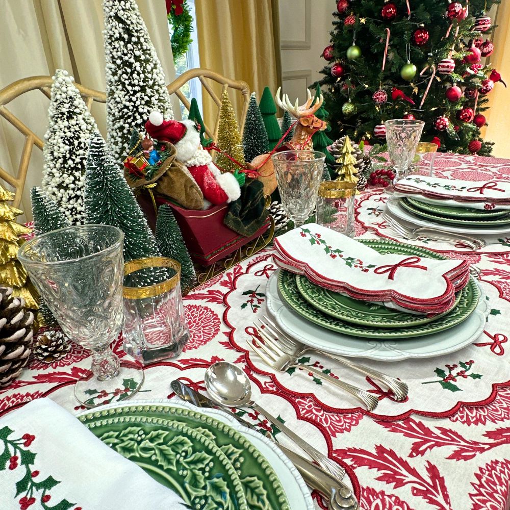 Red, Flowers & Vines - Tablecloth