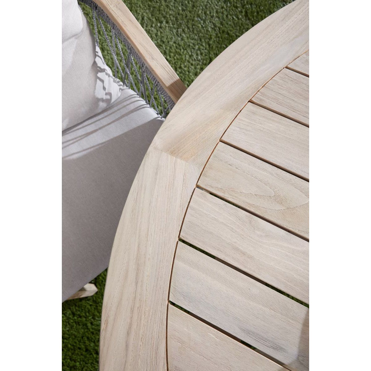 Harbor 63" Round Outdoor Dining Table