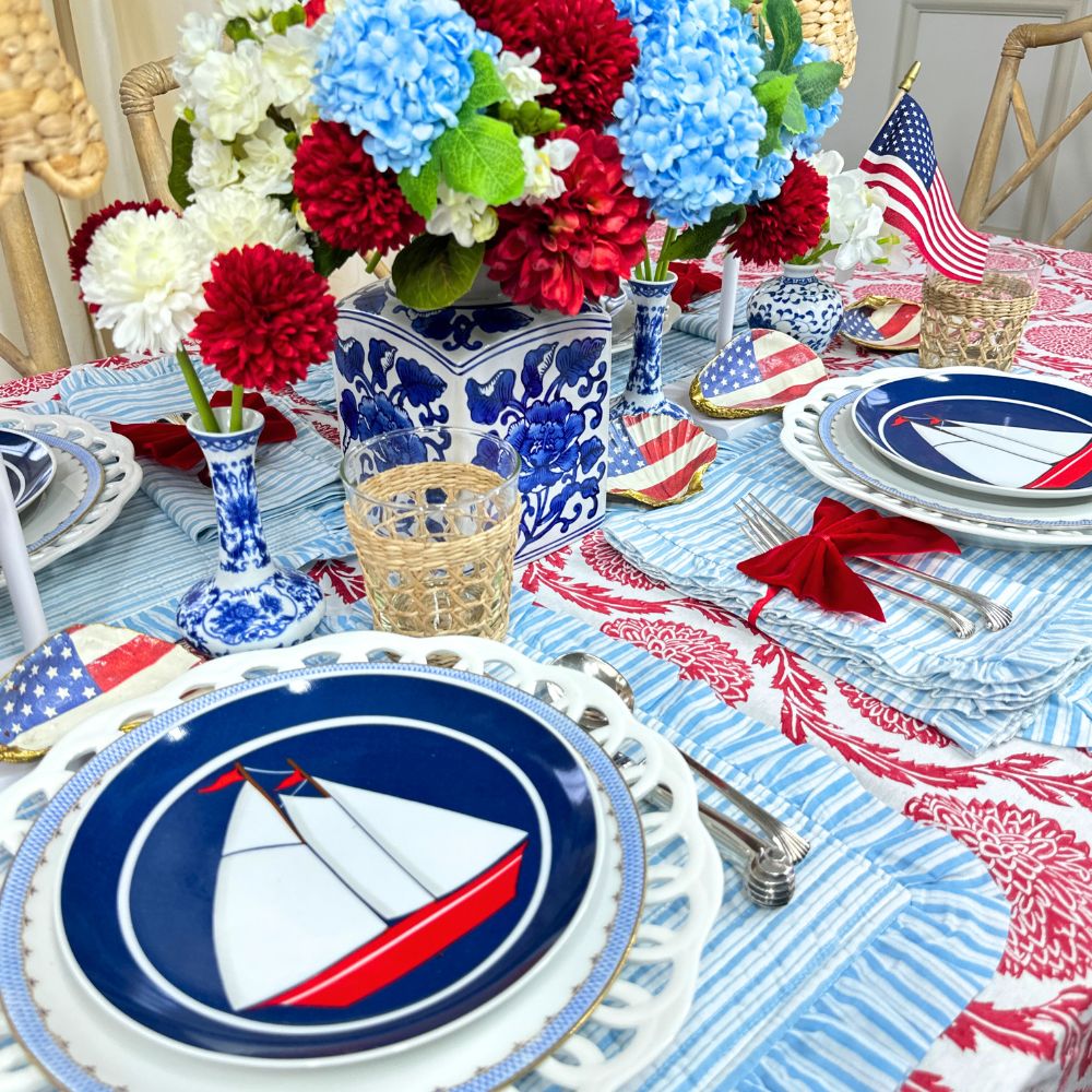 Catherine Tablecloth – Red & White