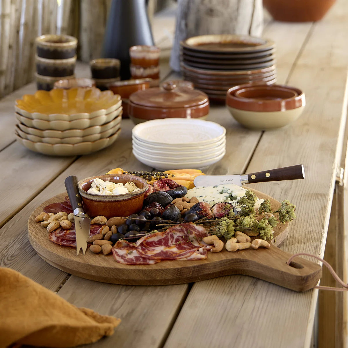 Round Oak Wood Cutting/Serving Board