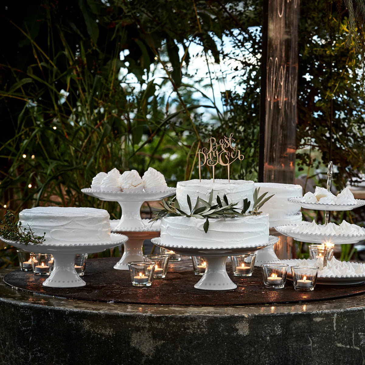 Pearl Large Footed Plate