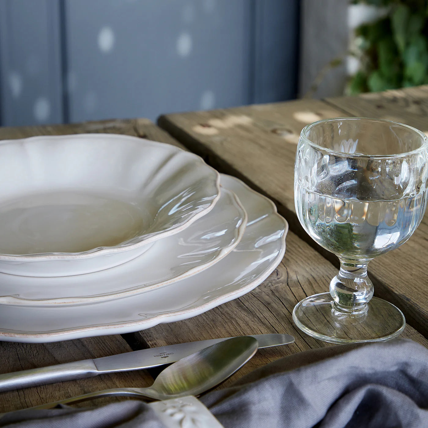 Alentejo 12-Piece Dinnerware Set with Soup/Pasta Plate