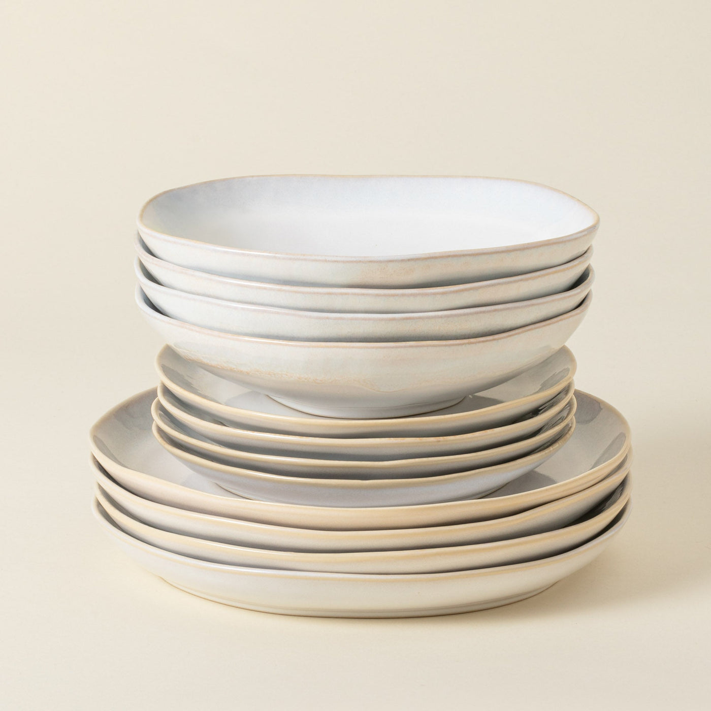 Brisa 12-Piece Dinnerware Set with Soup/Pasta Bowl  - Salt White