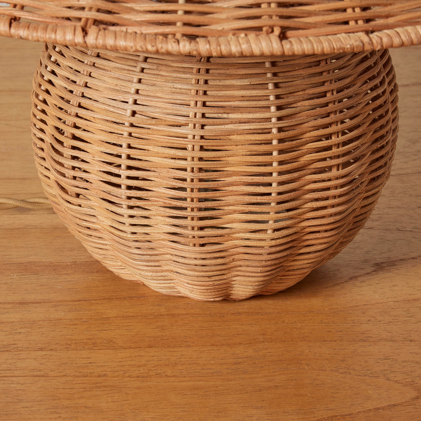 Hanalei Table Lamp