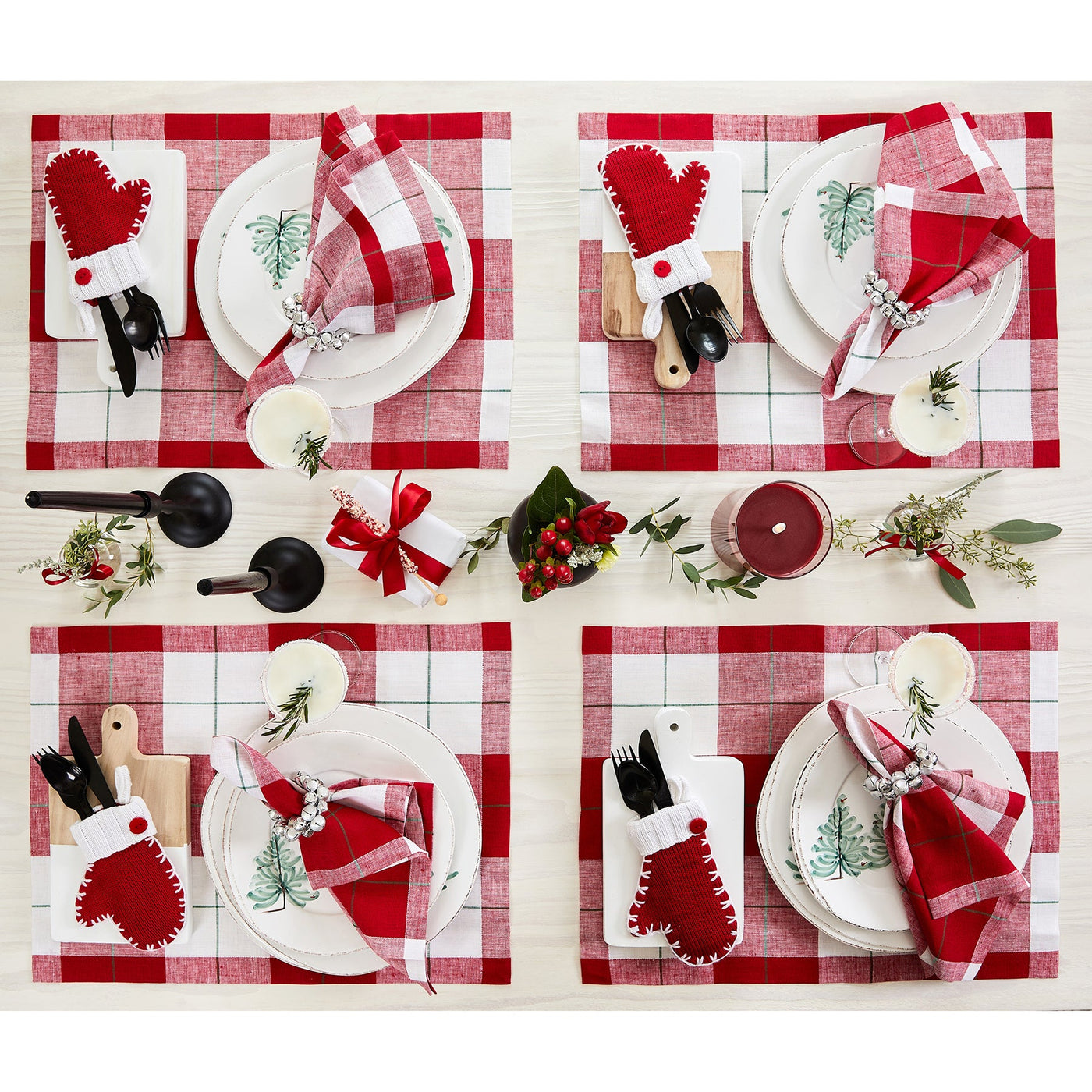Very Merry Plaid Napkins, Set of 4
