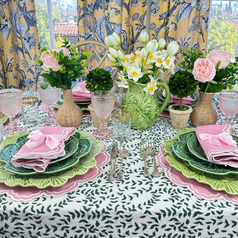 Laurel Grove Tablecloth