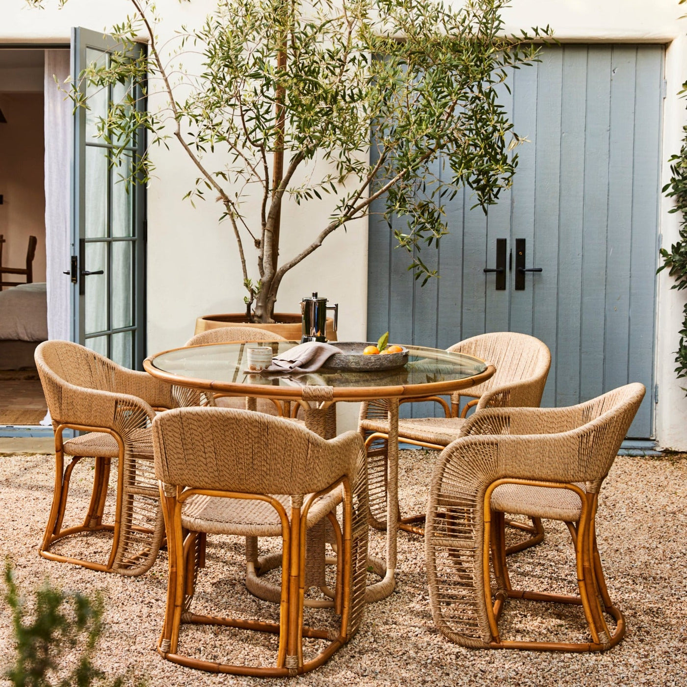 Glen Ellen Indoor/Outdoor Dining Table
