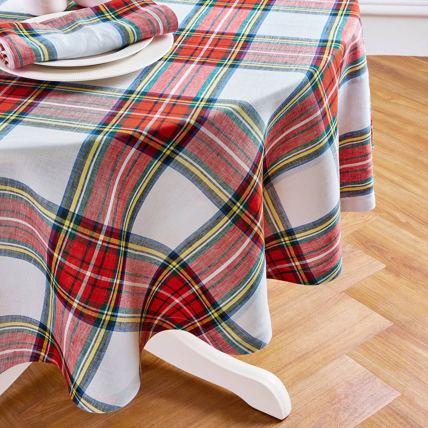 Stewart Plaid Round Tablecloth