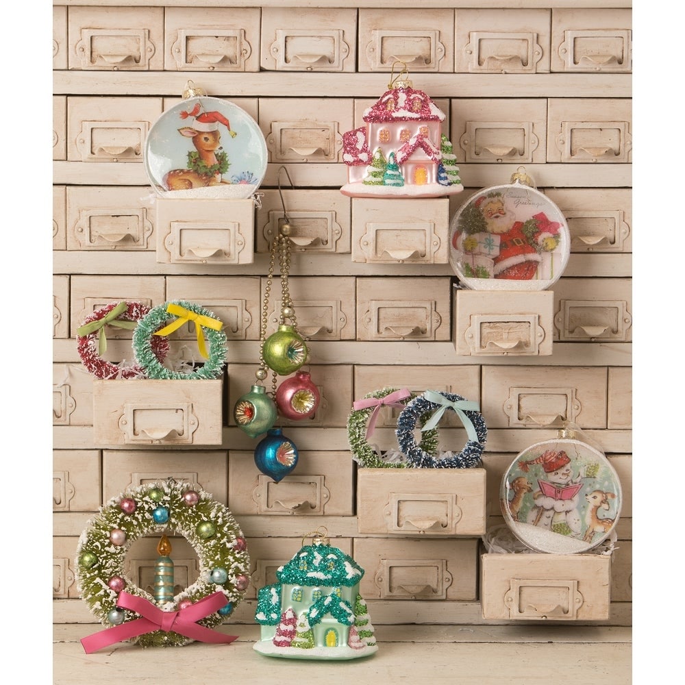 Brights Candle in Wreath Ornament