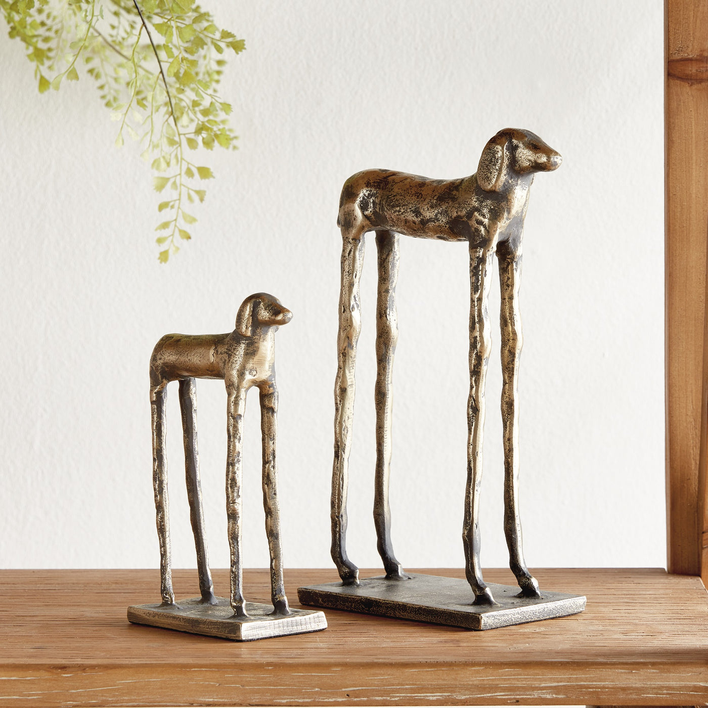 Two Hounds - Set of 2