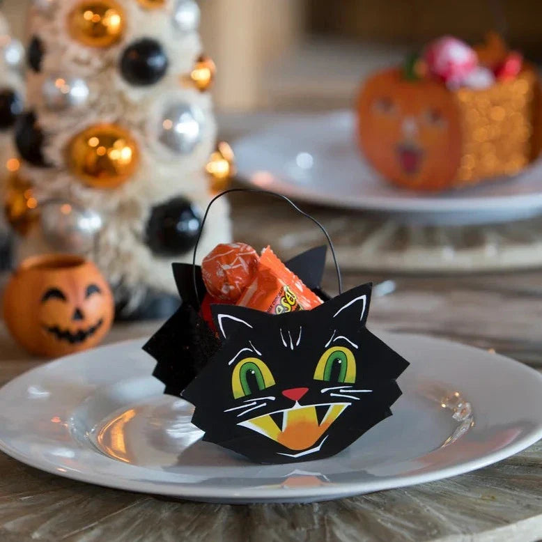 MINI Mr. Cool Cat Bucket
