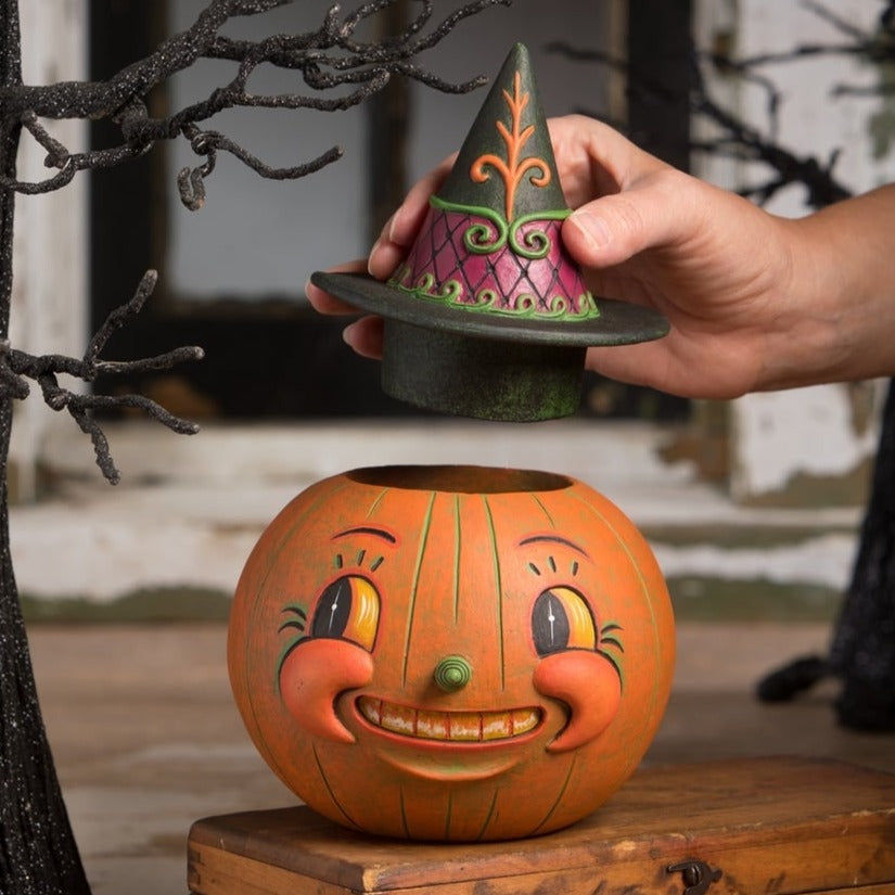 Witchy Orange-O-Weena